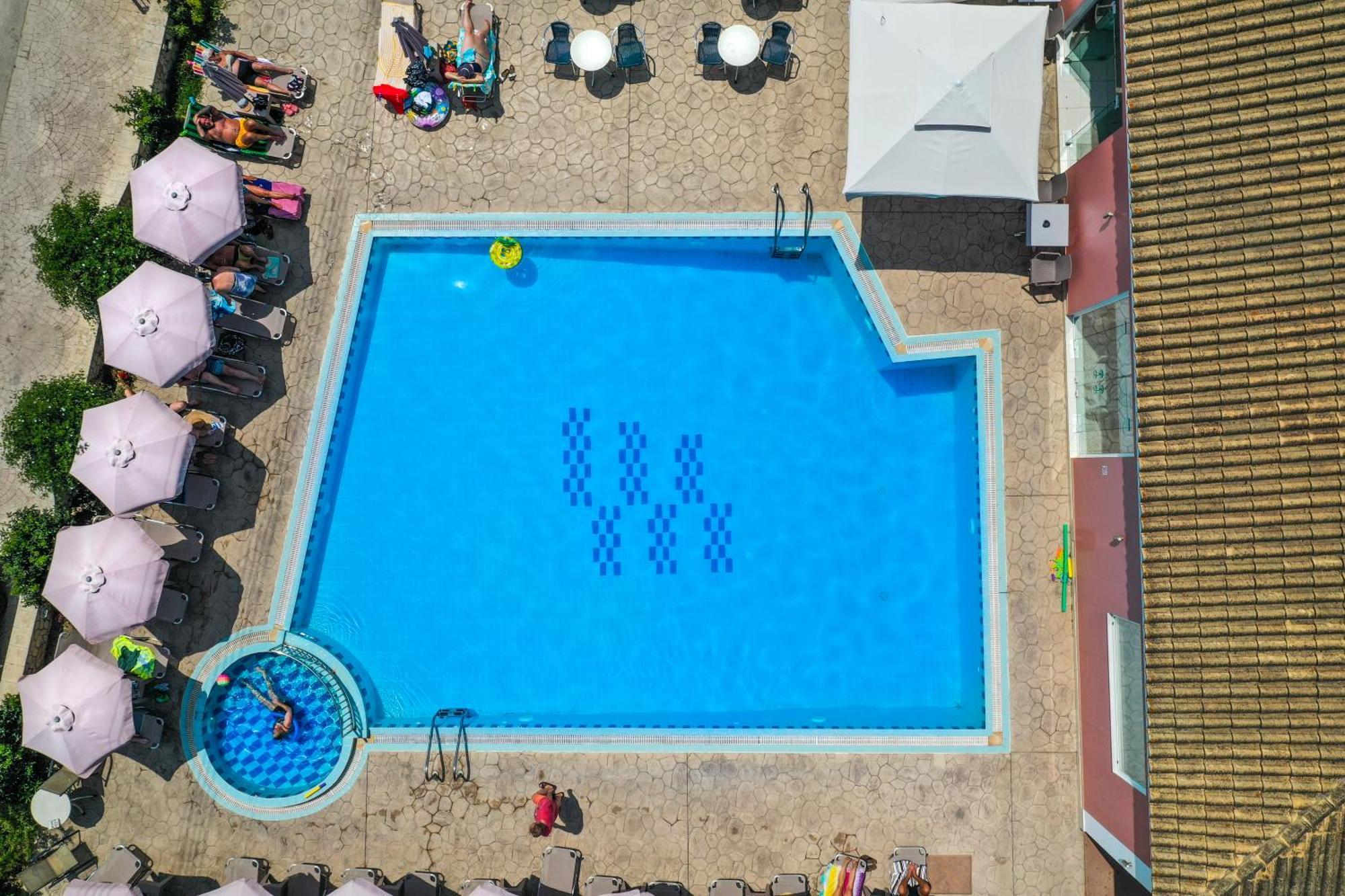 Dinos Hotel Tsilivi  Exterior photo